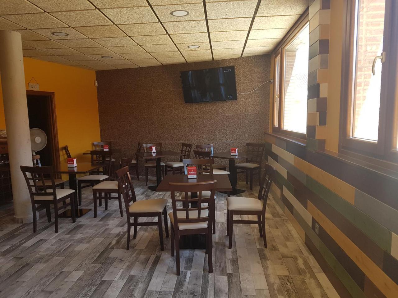 Hostal Los Esquiladores Anento Exteriör bild