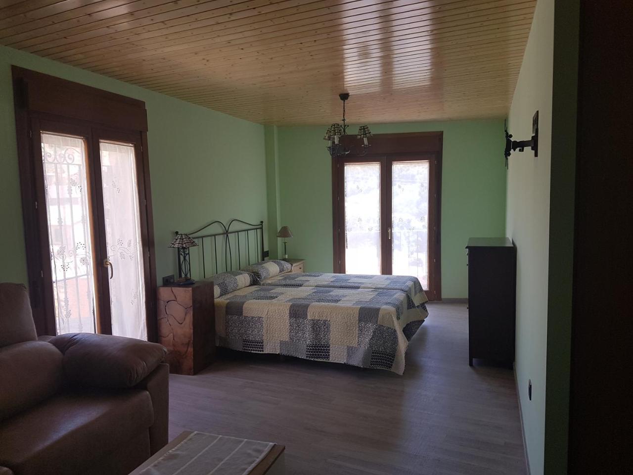 Hostal Los Esquiladores Anento Exteriör bild
